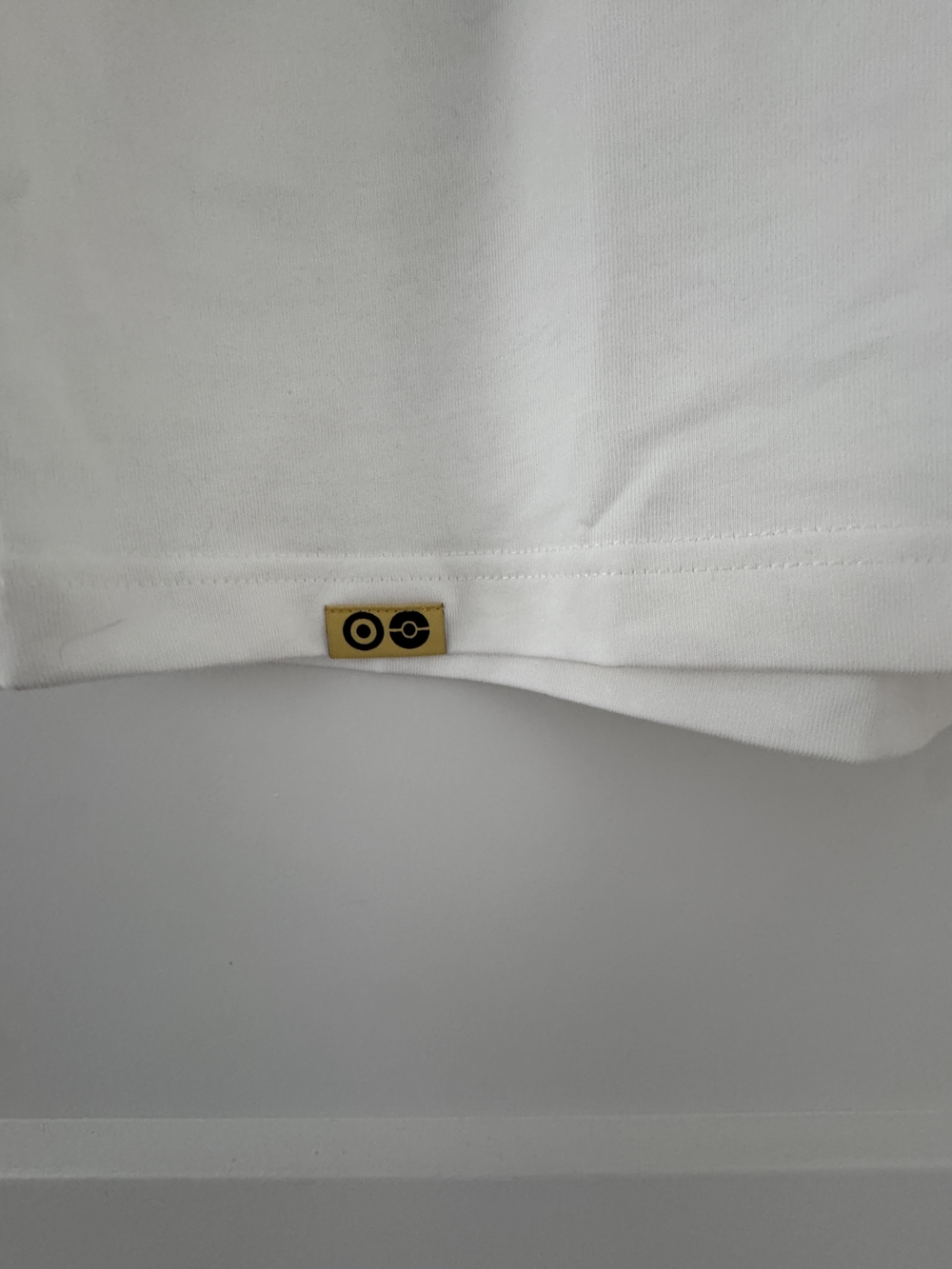 Pokemon Evee Adult Trainer Shirt - White - Picture 3 of 5